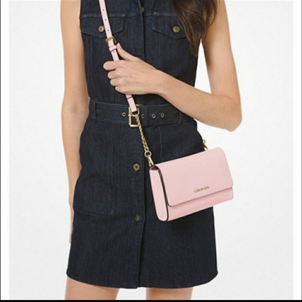 Michael Kors pink purse